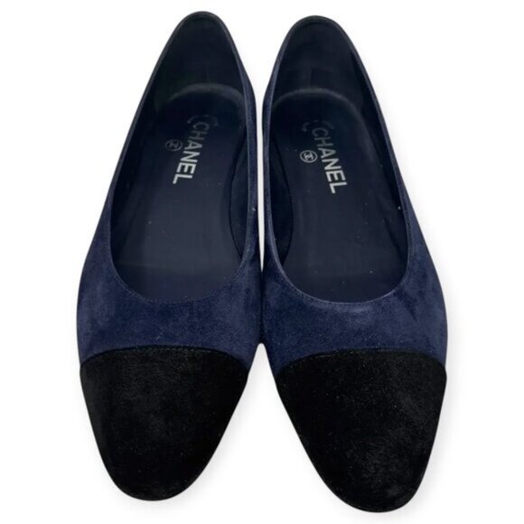 Chanel Navy Blue CC Logo Cap Toe Ballet Flats - Picture 3 of 10